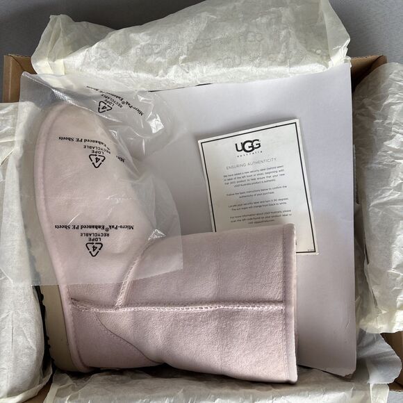 Women’s UGG Boots Sz 7 Pink Seashell Classic Short Suede Boho 1016223 Sold Out! - Picture 13 of 14